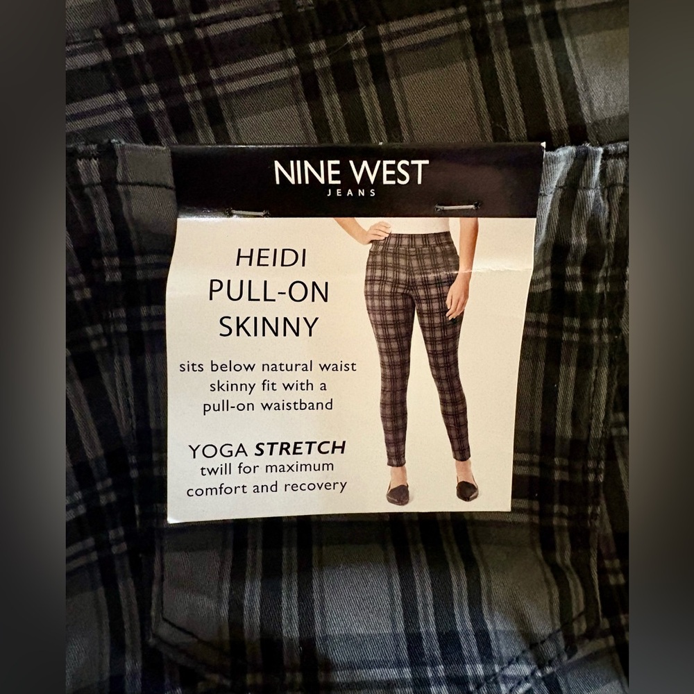 Nine West Size 16 Black and Gray Plaid Skinny Pants, NWT - Picture 2 of 6